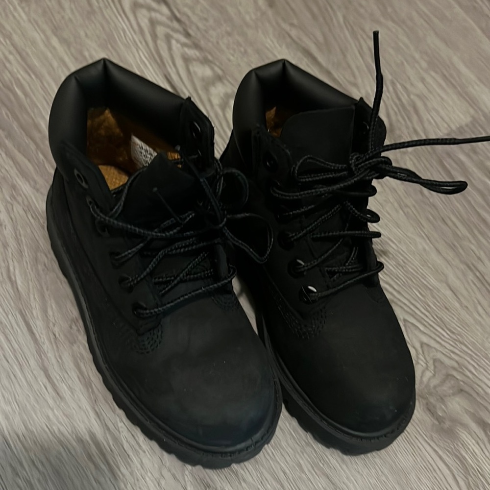 Kids shoes